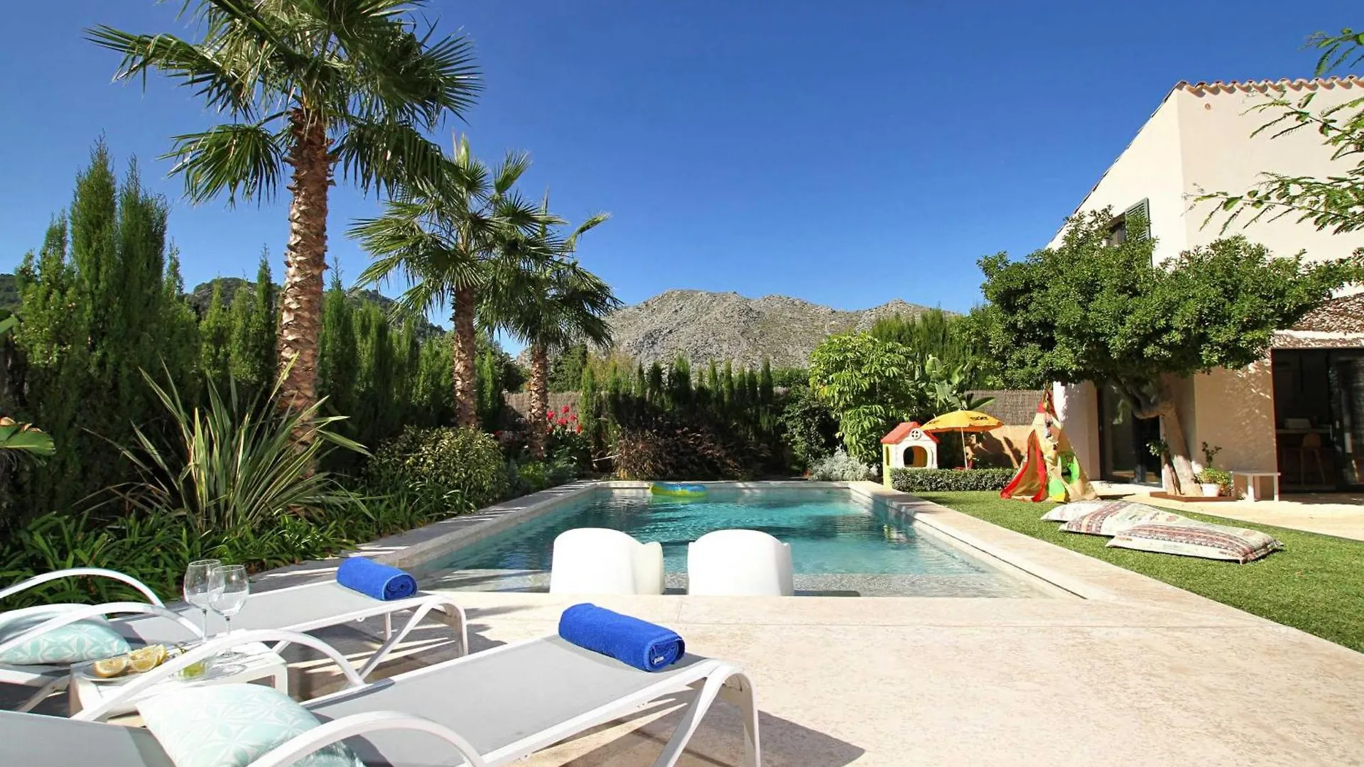 Villa Maronja Pollença 0*,